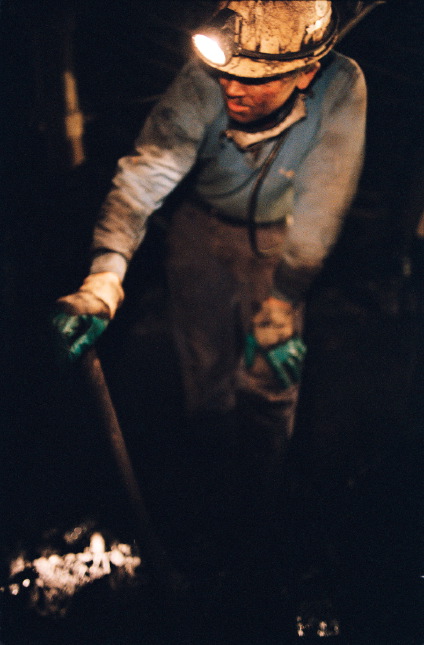 Mineurs, les derniers seigneurs du charbon - 01
